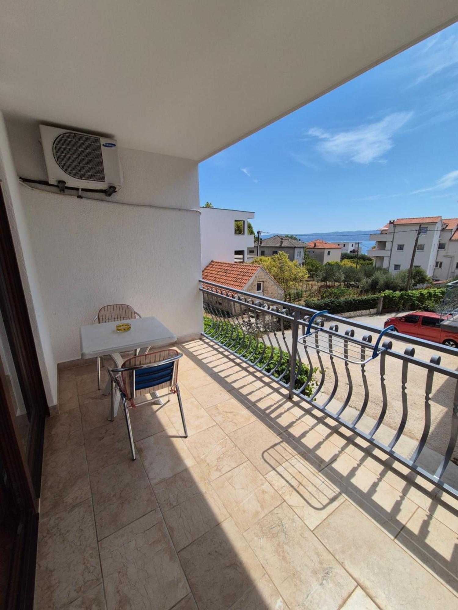 Apartments And Rooms Mamic Dugi Rat Luaran gambar