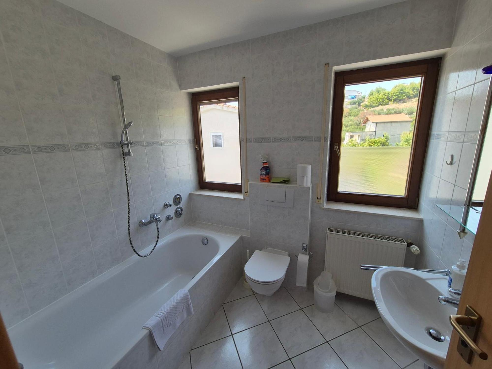 Apartments And Rooms Mamic Dugi Rat Luaran gambar