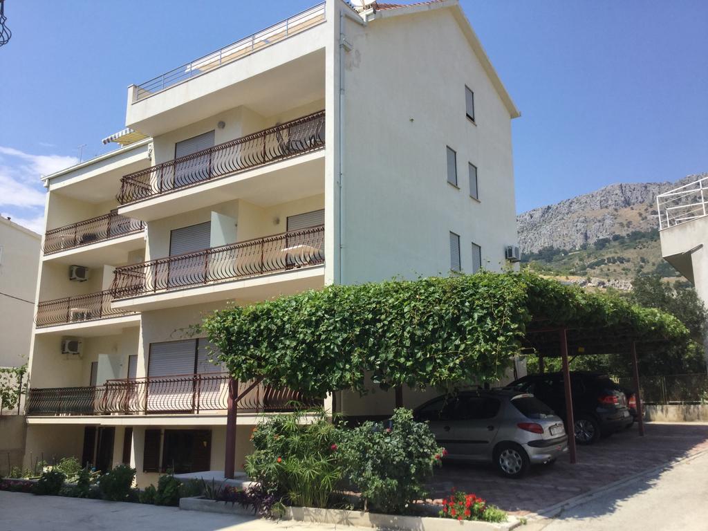 Apartments And Rooms Mamic Dugi Rat Luaran gambar